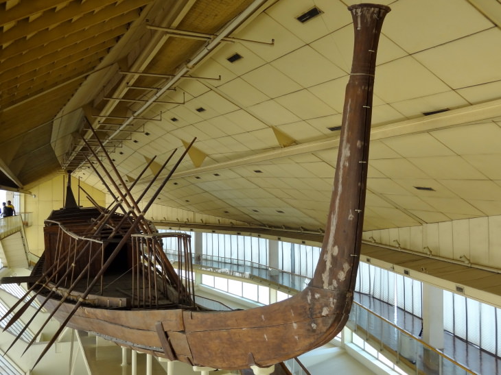 Barcos Antiguos Encontrados Barco de Khufu (2500 a. C.)