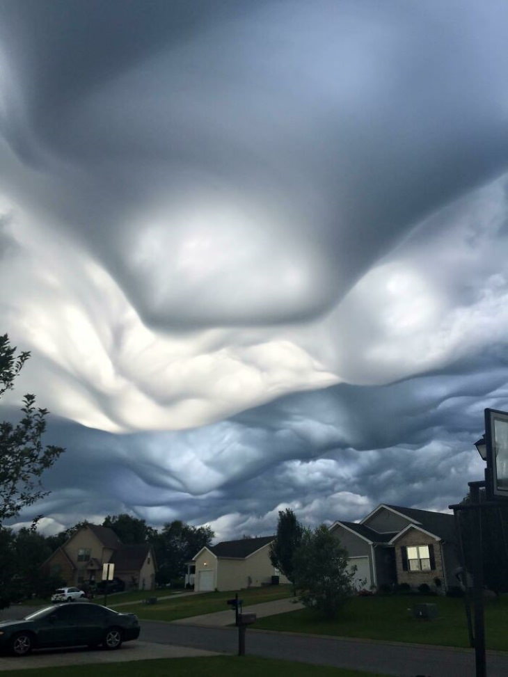  Ilusiones ópticas, nubes en Harrodsburg, Kentucky