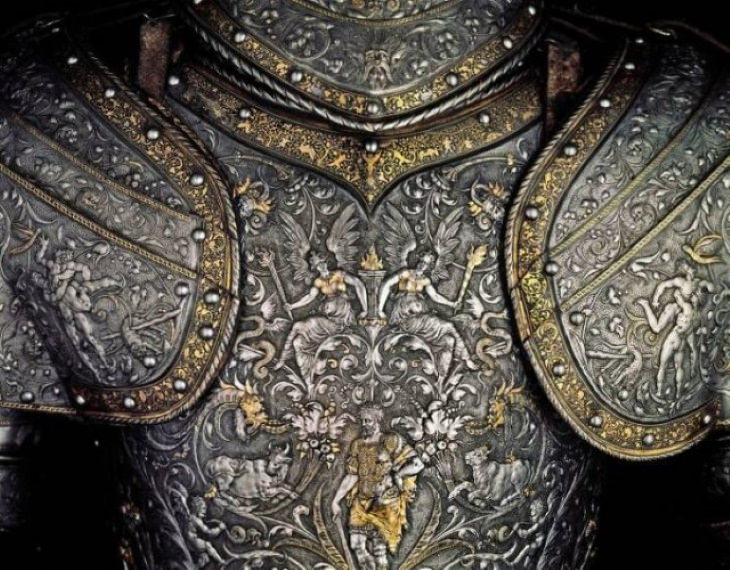 Objetos Antiguos La hermosa armadura de Hércules del emperador Maximiliano II de Austria (1555)