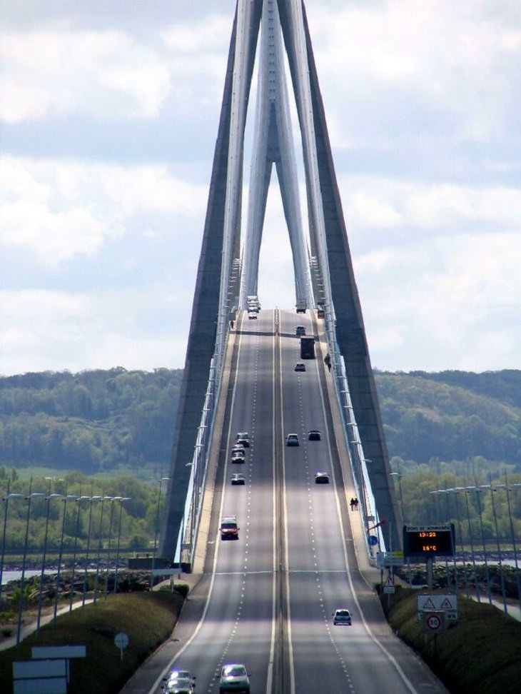 Infraestructuras Asombrosas Puente de Normandía (Pont De Normandie), Francia