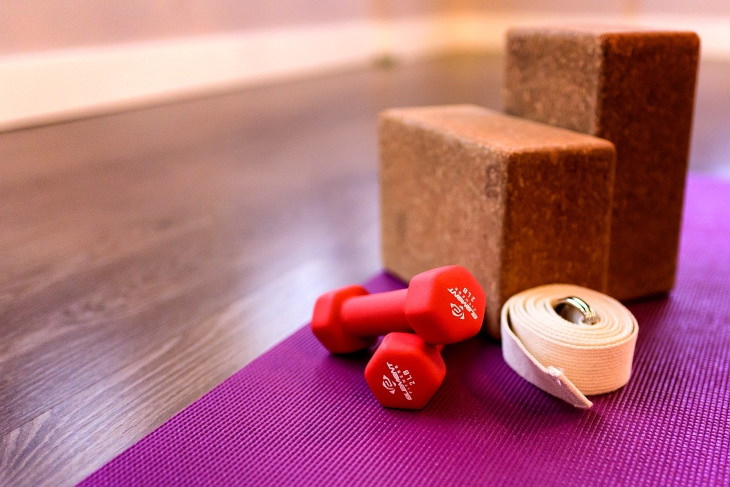 Ejercicios De Equilibrio y Movilidad Para Adultos Mayores Tapete de yoga