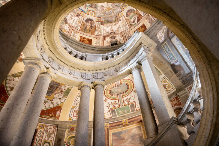 Interior del Palazzo Farnese - Roma, Italia