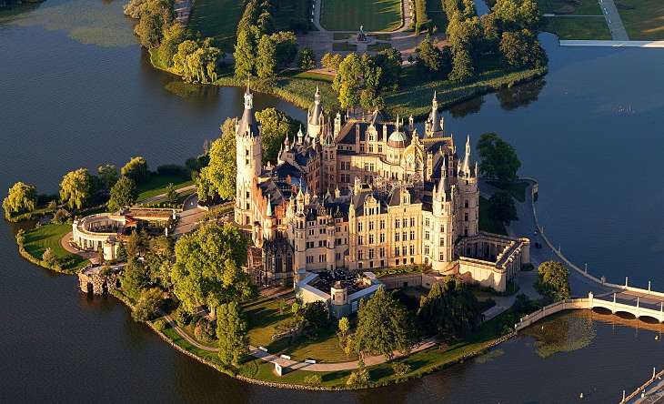 Palacio de Schwerin - Schwerin, Alemania