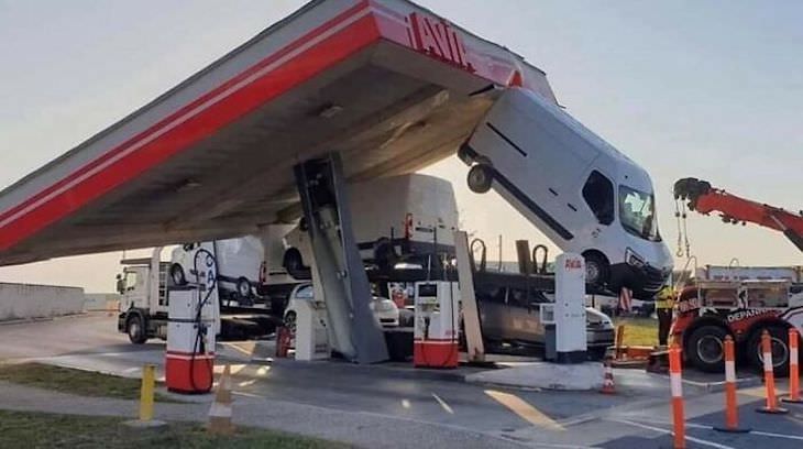 Accidente en gasolinera