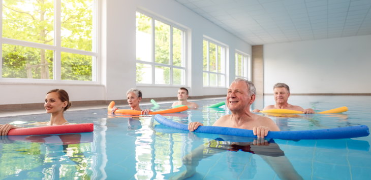 Ejercicios Que Puedes Hacer Si Tienes Artritis Los aeróbicos acuáticos