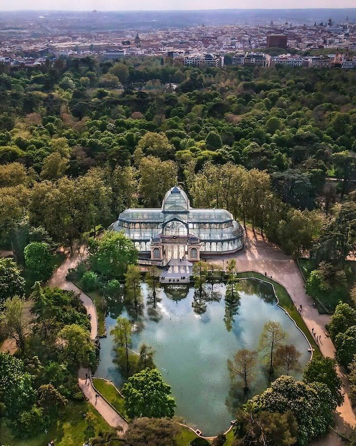 25 Fotos Aéreas Del Mundo El Palacio de Cristal de Madrid, España