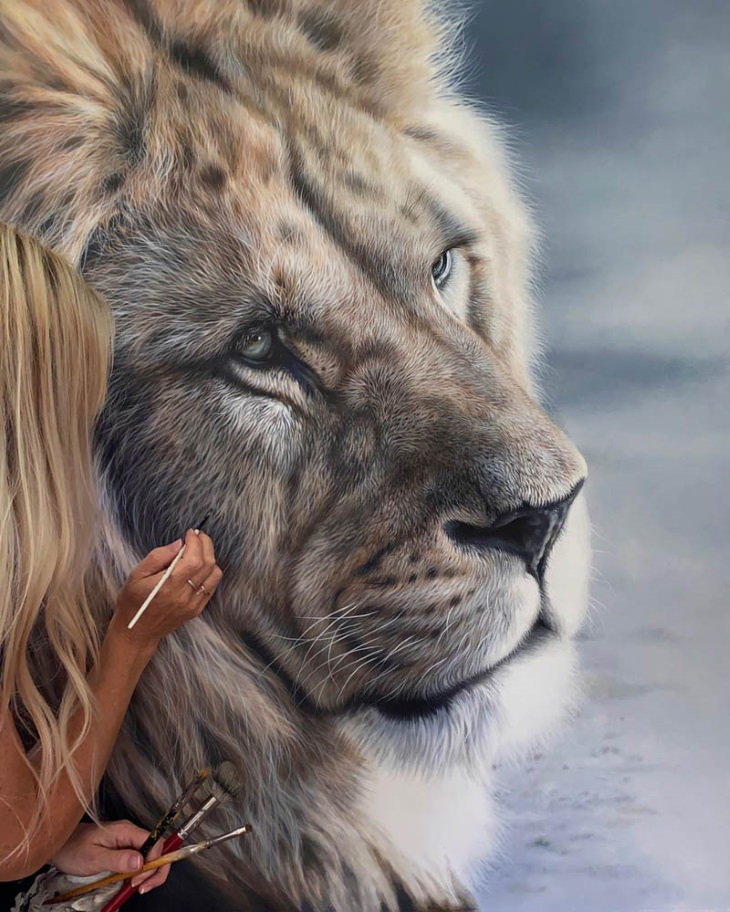 Pinturas Acrílicas De Grandes Felinos Artistat pintando un león