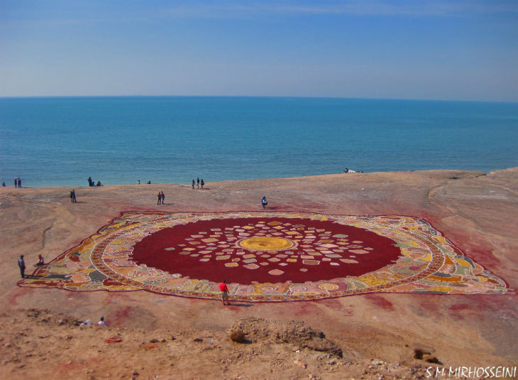 Isla De Ormuz En Irán La alfombra de arena anual