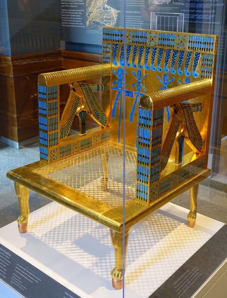 Hallazgos Arqueológicos Asombrosos El trono dorado de la reina Hetepheres