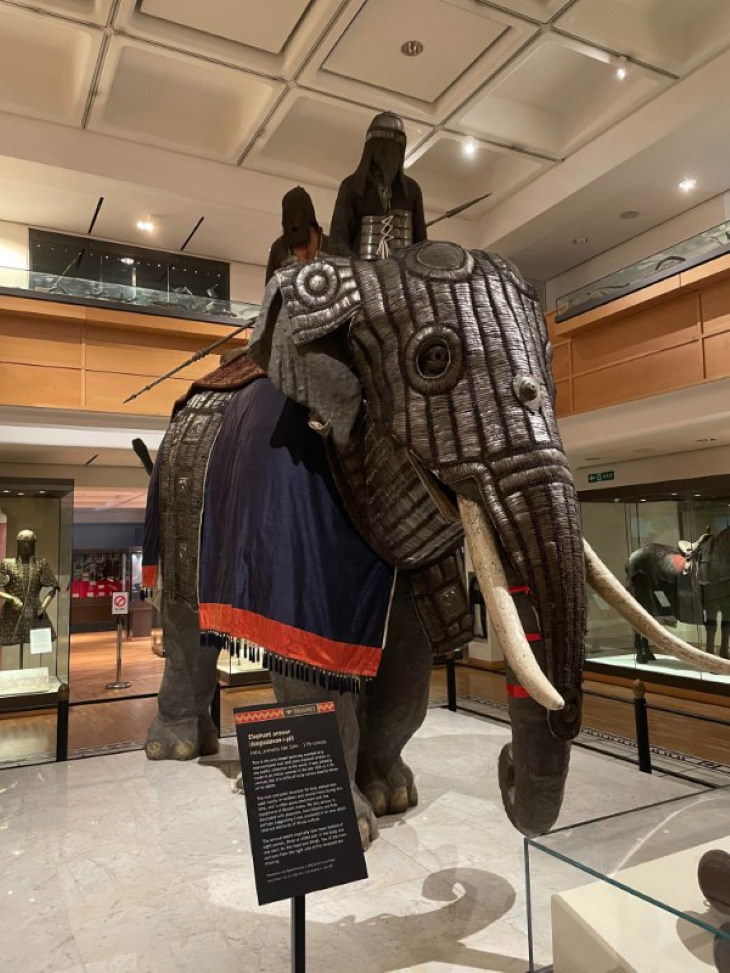 Hallazgos Arqueológicos Asombrosos La única armadura de elefante sobreviviente en el mundo, fabricada en la India a fines del siglo XVI