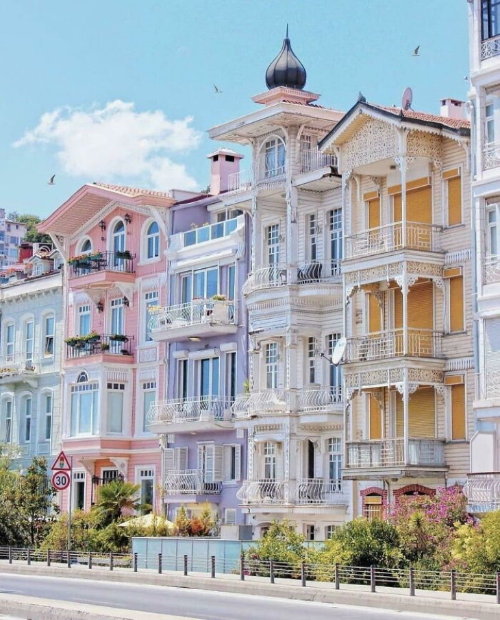 Hermosos Edificios Alrededor Del Mundo El barrio histórico de Arnavutköy en Estambul, Turquía
