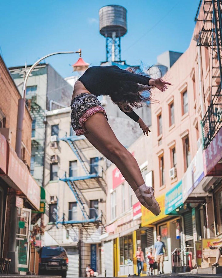 Fotografías Ballet En Las Calles De Nueva York Bailarina saltando