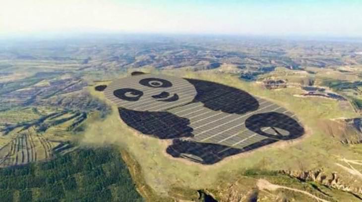 Imagenes Asombrosas De Nuestro Planeta Una granja solar de 250 acres con forma de panda gigante en Duisburg, Alemania