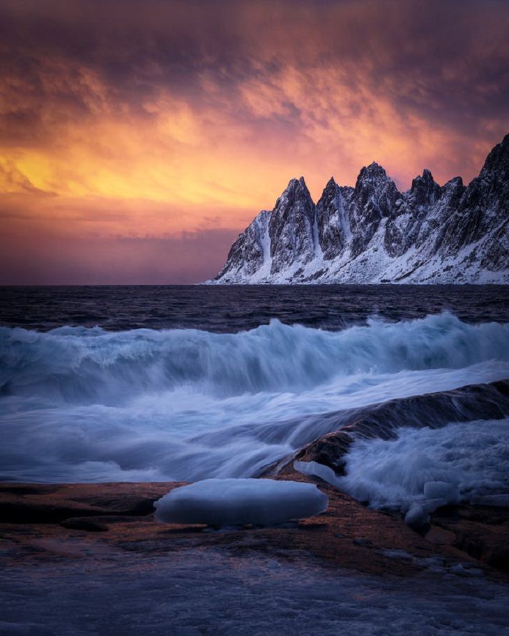 Fotos Que Parecen Sacadas De Cuentos De Hadas Una vista espectacular de la isla Senja conocida como “La mandíbula del diablo” en Noruega.