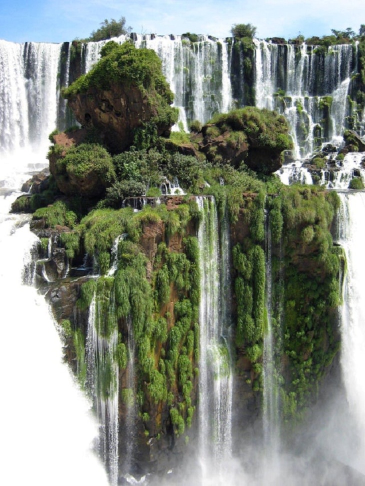 Fotos Que Parecen Sacadas De Cuentos De Hadas Las mágicas Cataratas del Iguazú en el estado brasileño de Paraná.