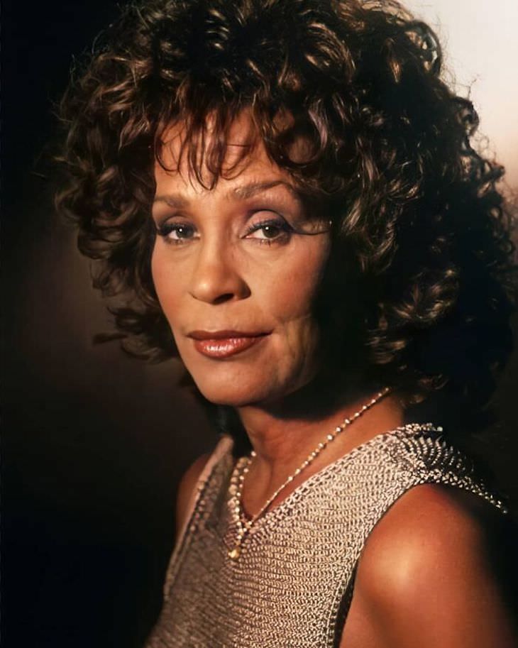 Retratos imaginarios de la vejez de celebridades fallecidas Whitney Houston