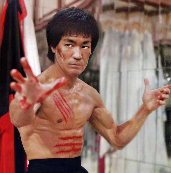 Retratos imaginarios de la vejez de celebridades fallecidas Bruce Lee