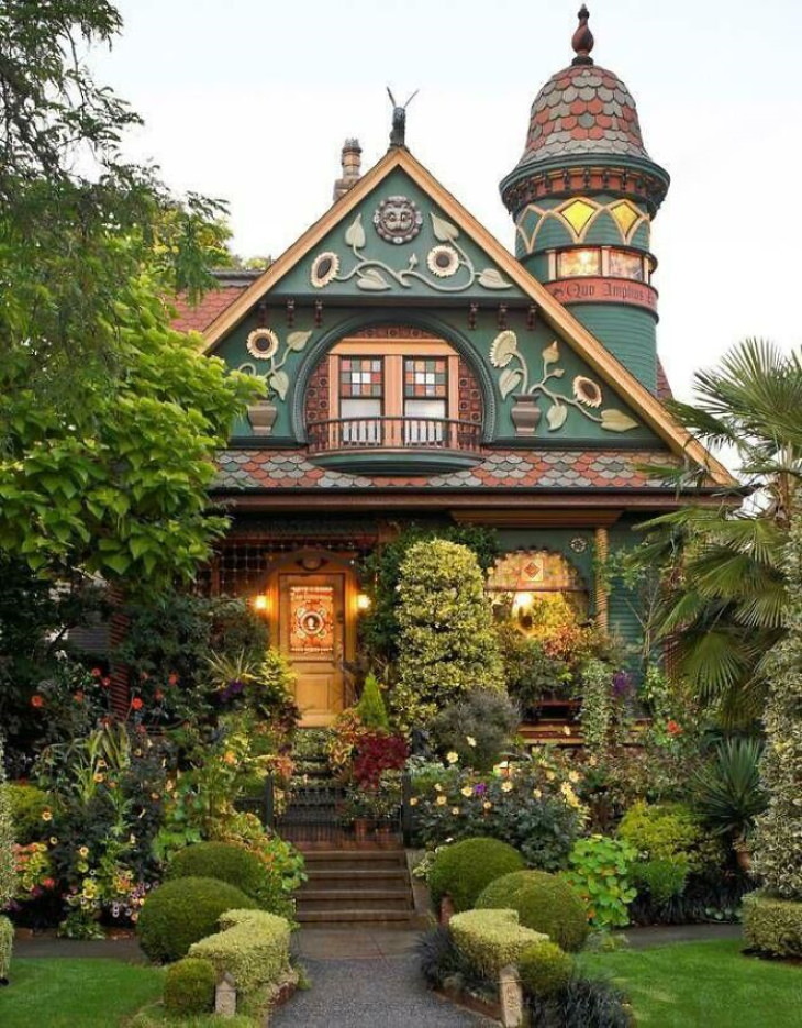 25 Asombrosos Edificios La hermosa Craftsman Home, en Seattle, terminada a principios del siglo XX