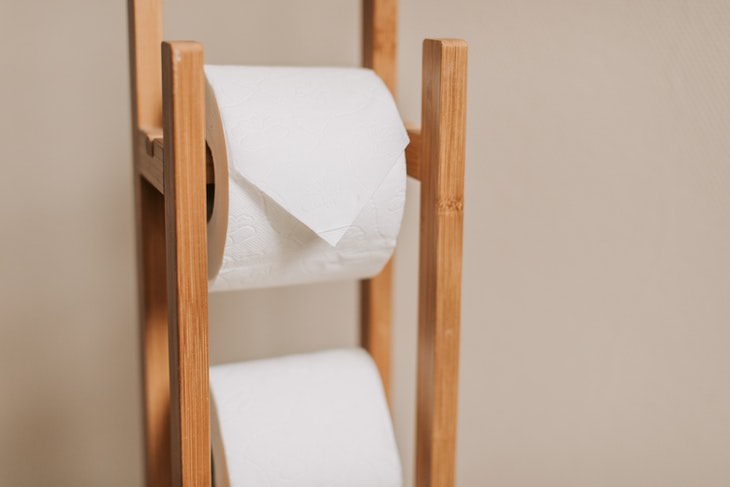 Artículos para el hogar que podrías estar usando incorrectamente Rollos de papel higiénico