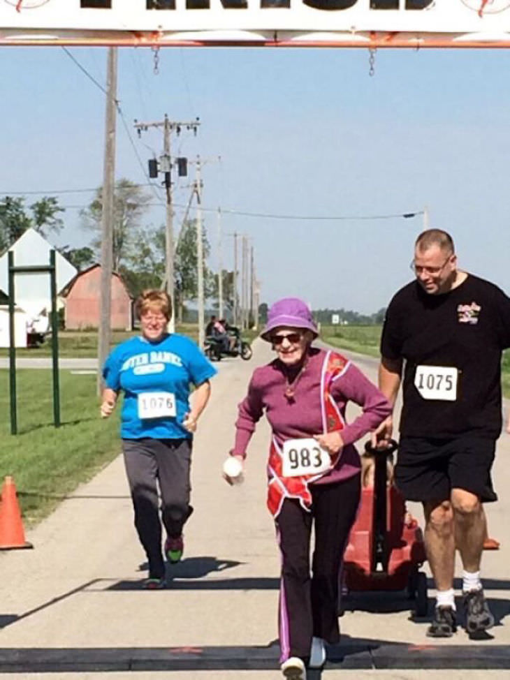 9. "Mi abuela de 90 años acaba de correr sus primeros 5 kilómetros"