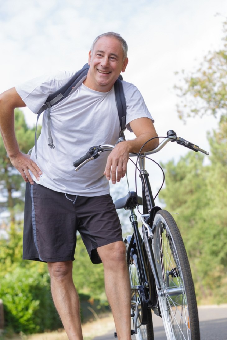 Beneficios Del Ciclismo En La Tercera Edad  Mantiene joven tu sistema inmunológico 