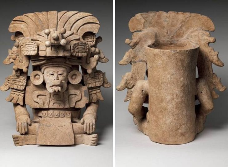 Exhibiciones Impresionantes De Museos Urna funeraria con la figura de una deidad que data del siglo VI en el estado mexicano de Oaxaca