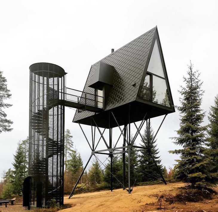 3. Una cabaña negra de diseño exclusivo en Oslo, Noruega
