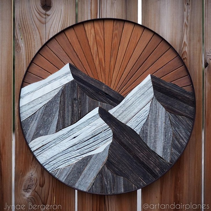 Arte En Madera Tres montañas en un círculo