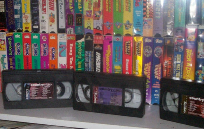  Antiguedades en el garaje, cintas VHS 