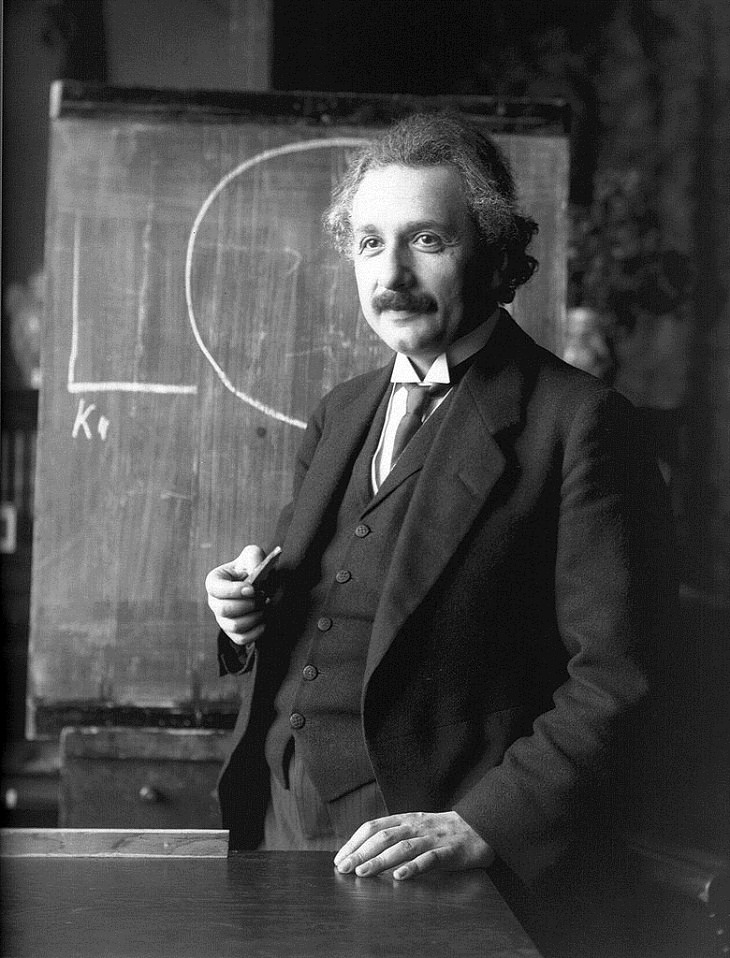  Misterios históricos, Albert Einstein