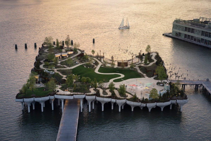 Lo mejor de la arquitectura 2021 Isla pequeña de Heatherwick Studio y MNLA - Nueva York, EEUU