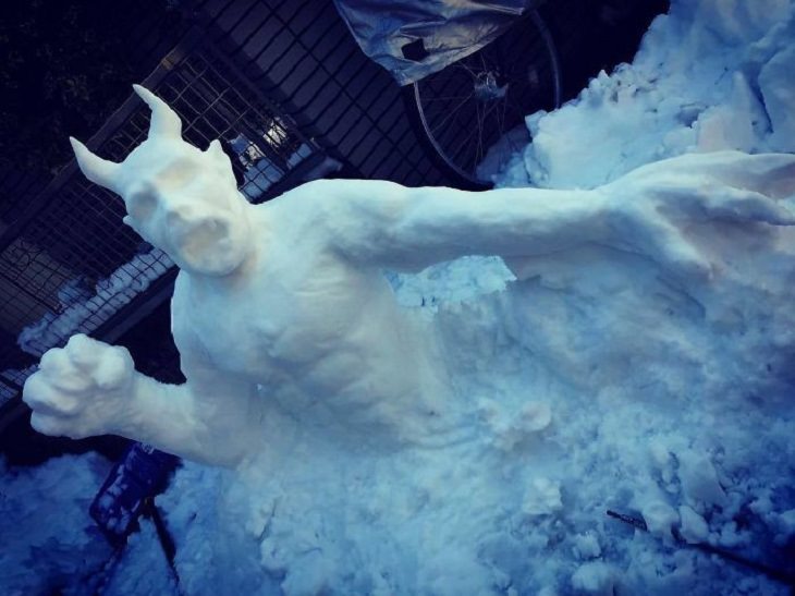Esculturas De Nieve, diablo