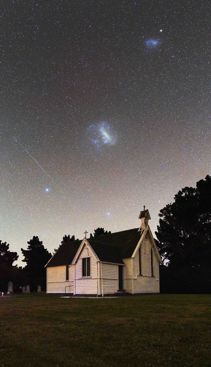 Fotos de astronomía: el cielo de la iglesia
