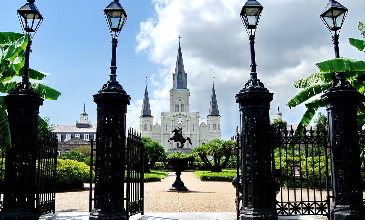Arquitectura colonial La Catedral de San Luis, Nueva Orleans, Luisiana