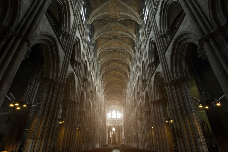 Inventos medievales El interior de la catedral de Reims (1211-1275)