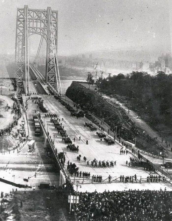 Acontecimientos Años 30 y 40, Puente George Washington abierto al tráfico, 1931