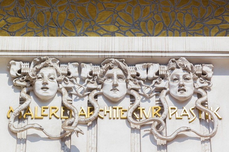 Edificios Art Nouveau Primer plano del edificio de la Secesión en Viena, Austria