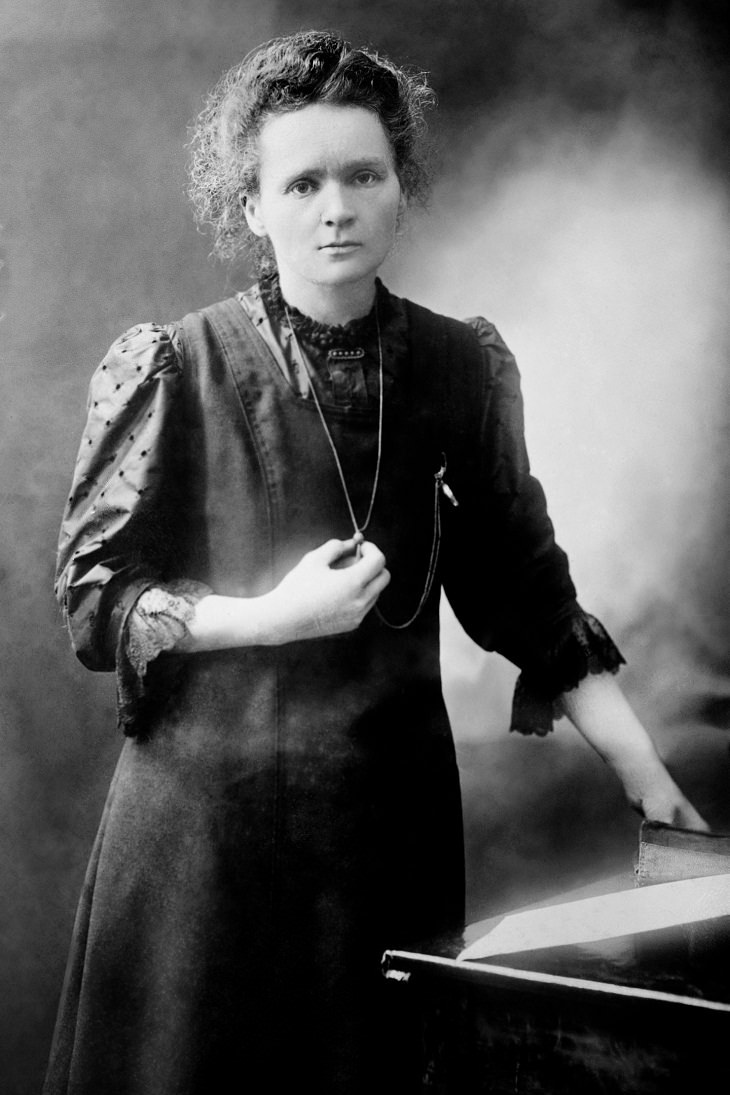 Mujeres Pioneras De La Ciencia, Marie Curie, física y química (1867-1934)