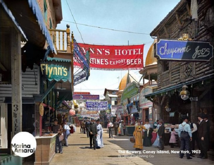 Fotos Históricas a Color, Coney Island (en la ciudad de Nueva York), Bowery, 1903.