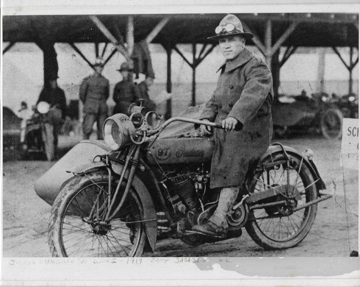 Motocicletas en la Primera Guerra Mundial, motocicleta Indian