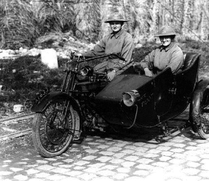 Motos en la Primera Guerra Mundial, Royal Enfield con sidecar