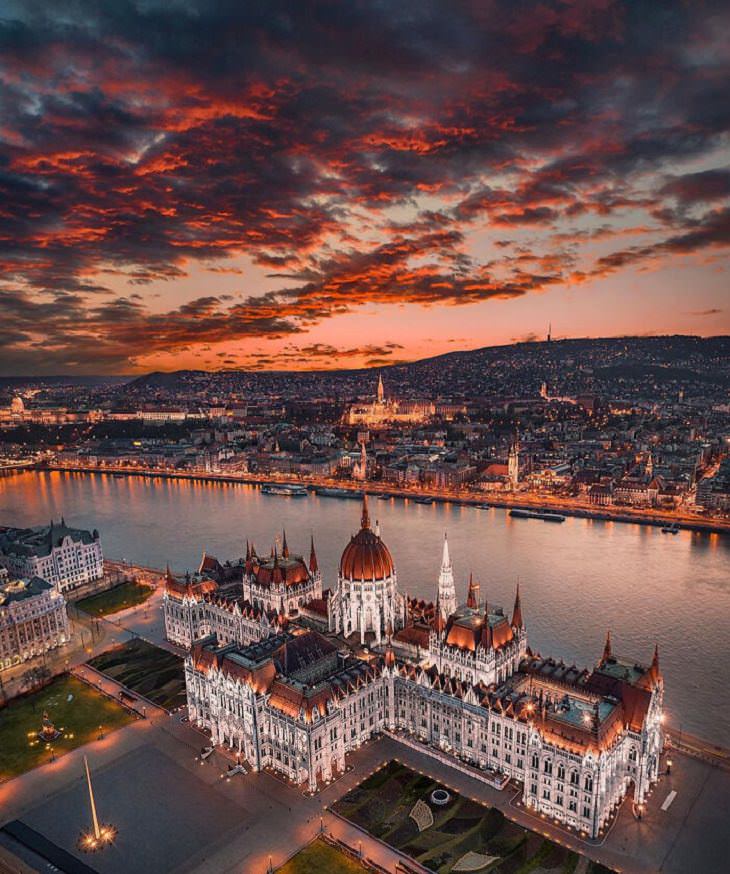 Obras Arquitectónicas Del Mundo, Edificio del Parlamento húngaro, Budapest