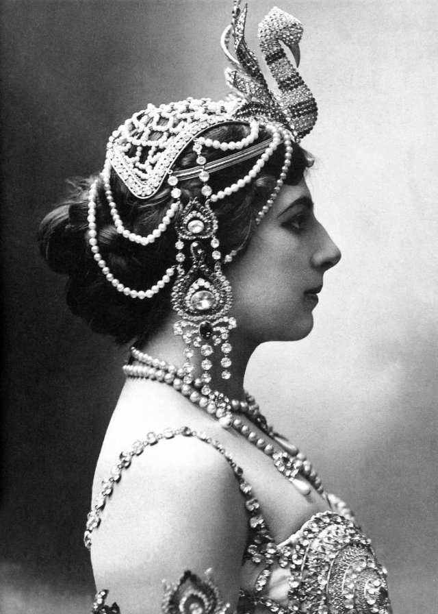 Fotos Antiguas a Color, Mata Hari, 1910