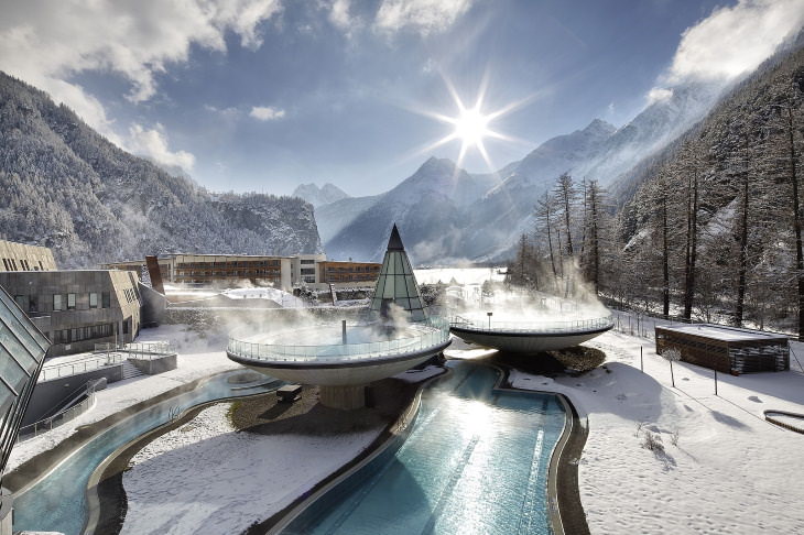 Hermosas aguas termales Aqua Dome, Austria
