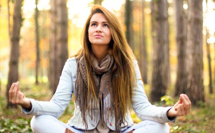 Consejos para el crecimiento del cabello, meditación