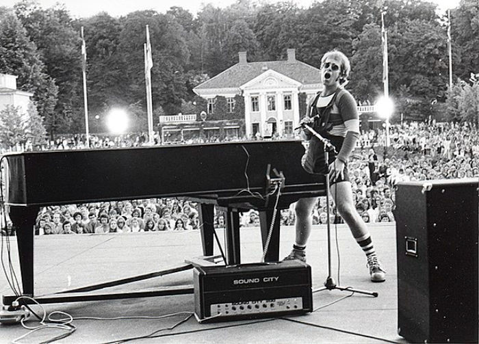 Elton con Live at Lisenberg, 1971