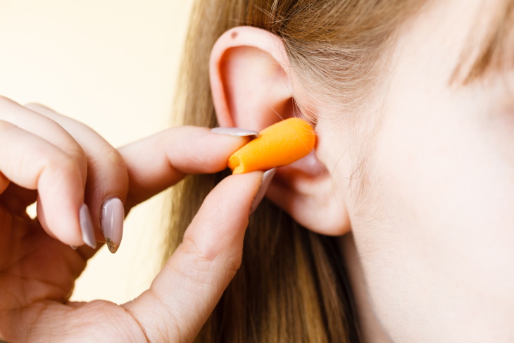 Tinnitus ear buds