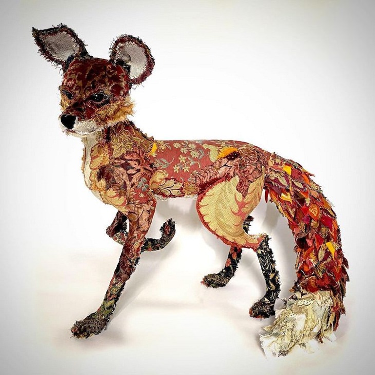 Esculturas De Animales Hechas Con Tela, zorro rojo