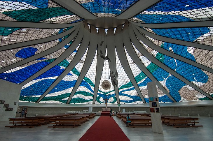 Catedral Metropolitana de Brasilia, Brasilia, Brasil interior