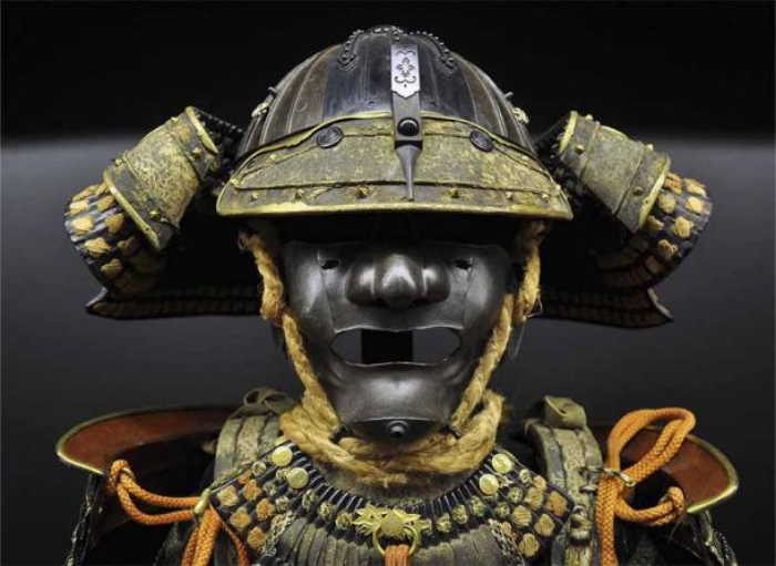 Cascos Antiguos, Casco samurái japonés